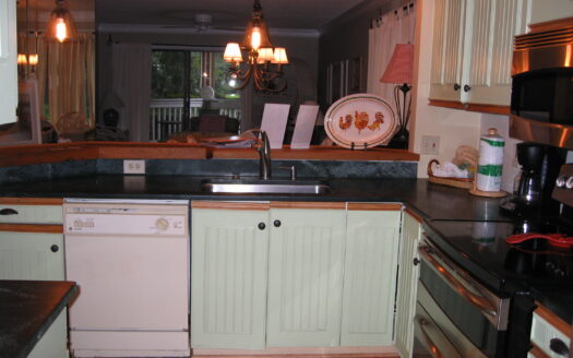 137 Colonnade Shipyard